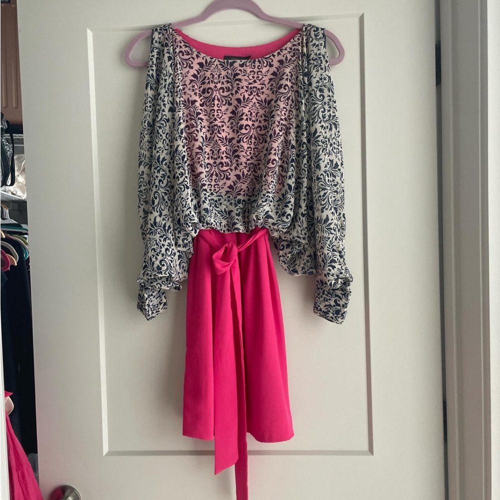 Boutique Dress THML Pink and Navy Elegant Patterned Dress with Tie Waist